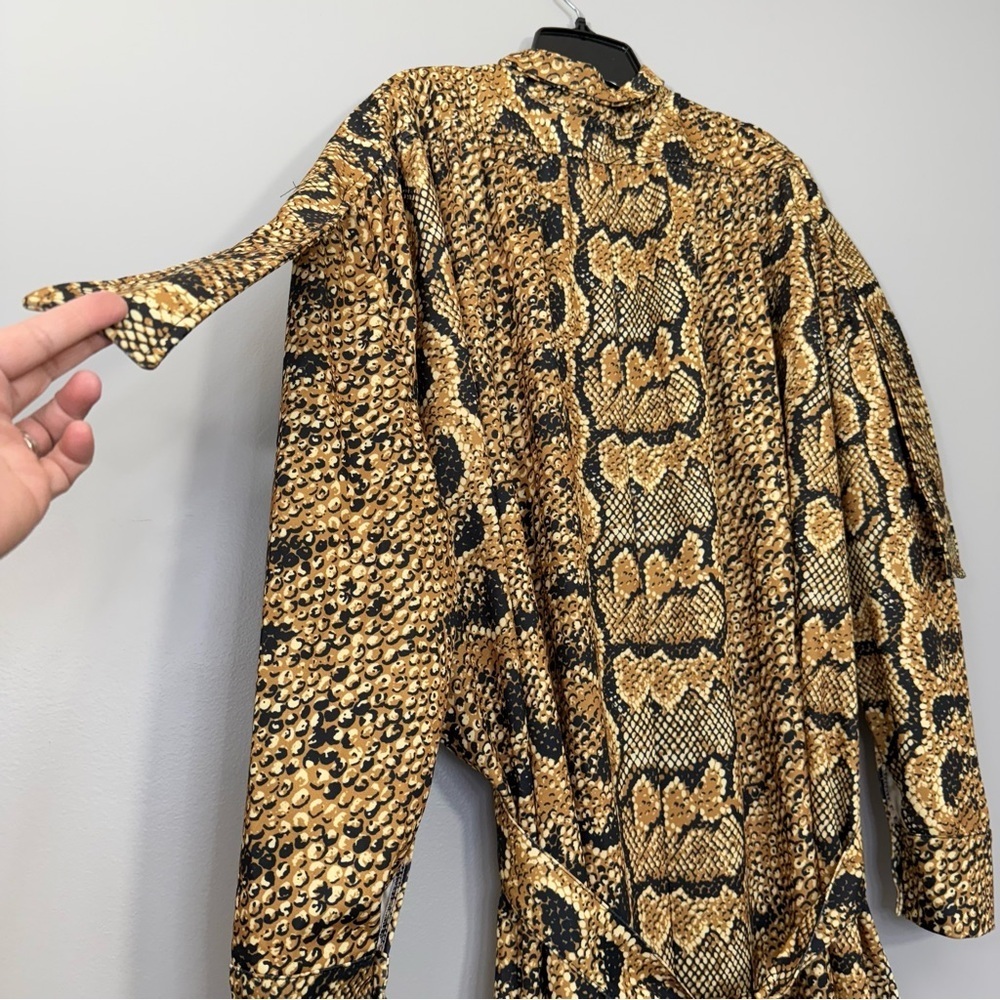 KATE HEWKO Leopard Print Dress size Medium oversized - Picture 5 of 12